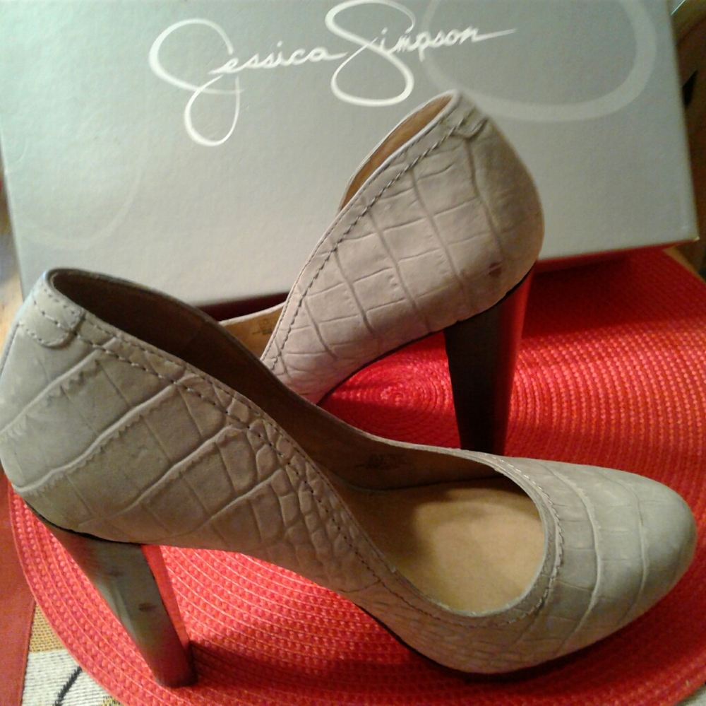 NWT,Jessica Simpson,SuperSoft,Gray,Nubuck,CrocodileTextured,Leather,High Heels🩶
